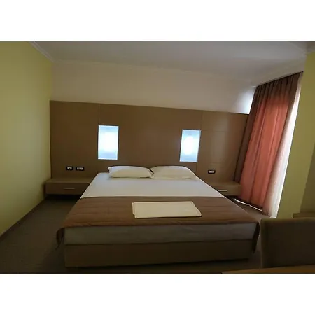 Voloreka Szálloda Tushemisht